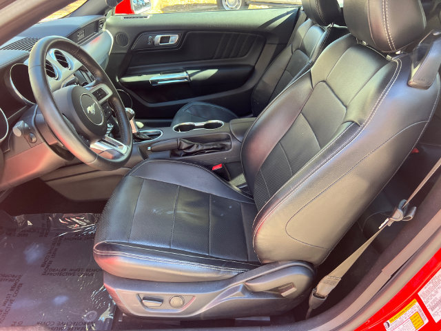 Used 2020 Ford Mustang Premium RWD image 11