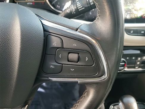 Used 2021 Buick Encore GX Select image 28