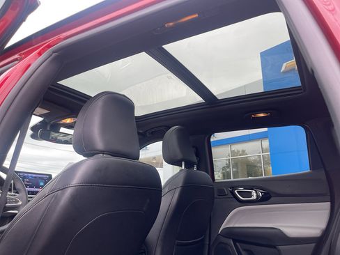 Used 2025 Jeep Compass Limited w/ Elite Group image 37