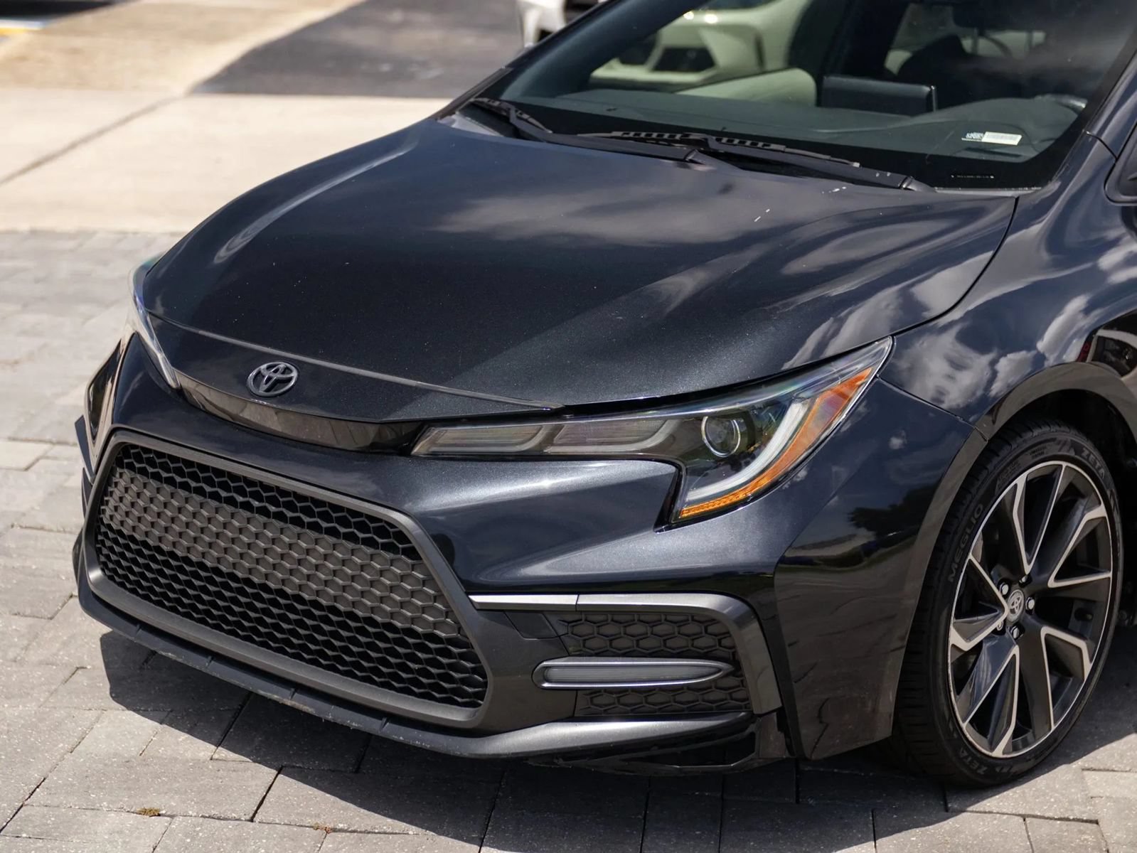 Used 2021 Toyota Corolla SE FWD image 5