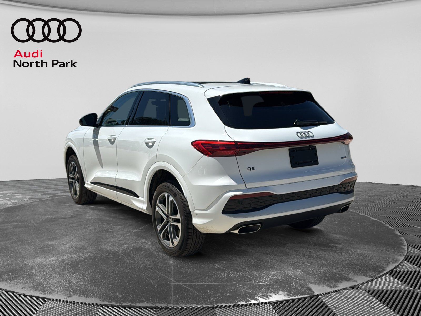 New 2026 Audi Q5 Premium Plus AWD/4WD image 5