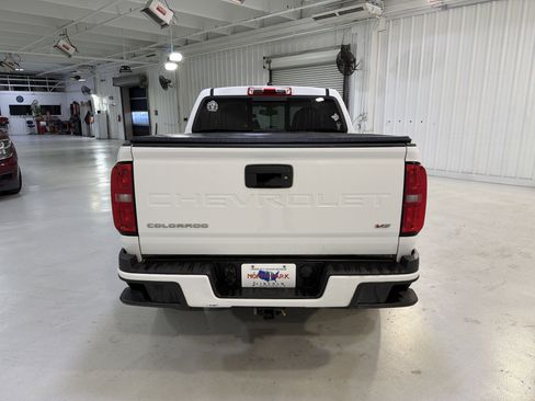 Used 2021 Chevrolet Colorado LT w/ LT Convenience Package image 4