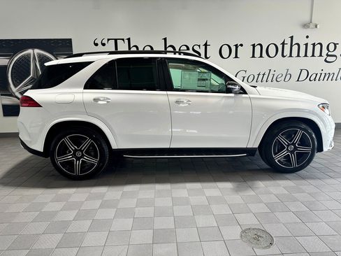 New 2026 Mercedes-Benz GLE 450e 4MATIC image 3