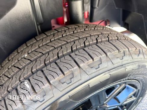 New 2026 Ford Maverick XLT w/ XLT Luxury Package AWD/4WD image 28