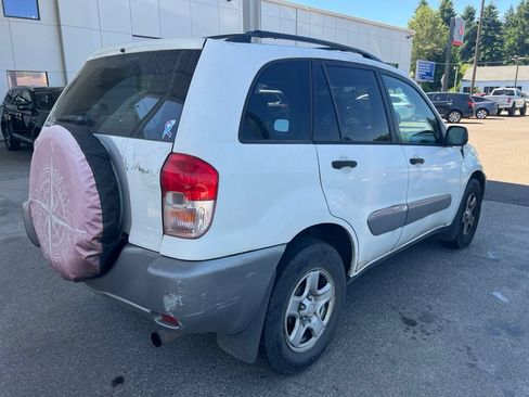 Used 2003 Toyota RAV4 2WD image 4