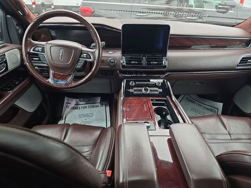 Used 2018 Lincoln Navigator L Black Label AWD/4WD image 15