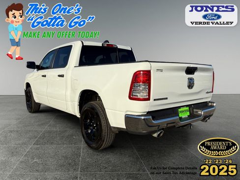 Used 2023 RAM 1500 Big Horn AWD/4WD image 4