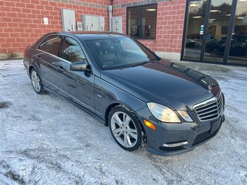 Used 2012 Mercedes-Benz E 350 4MATIC Sedan image 7