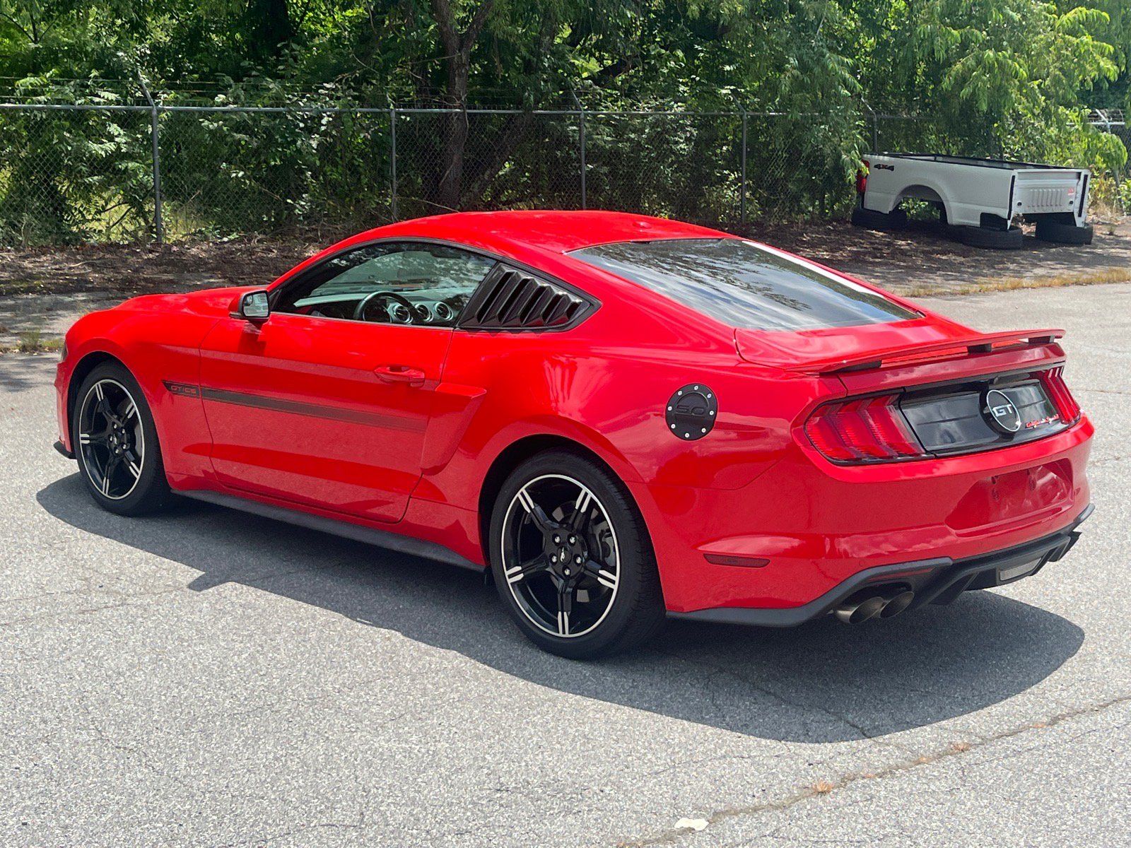Used 2019 Ford Mustang GT Premium w/ California Special Package RWD image 4