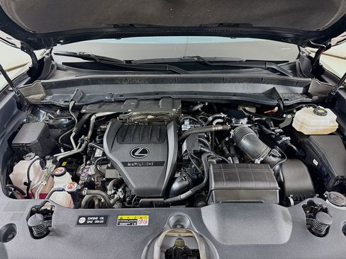 Used 2024 Lexus TX 500h AWD w/ Technology Package image 33