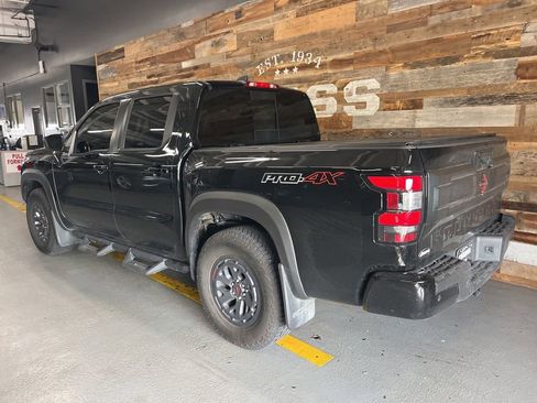 Used 2025 Nissan Frontier PRO-4X w/ Pro Convenience Package AWD/4WD image 6