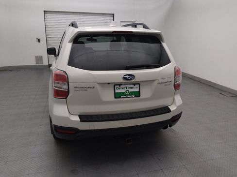 Used 2016 Subaru Forester 2.5i Limited AWD/4WD image 6