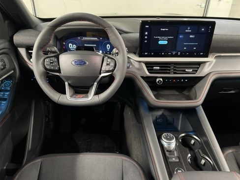 New 2026 Ford Explorer ST w/ Sun And Sound Package image 8