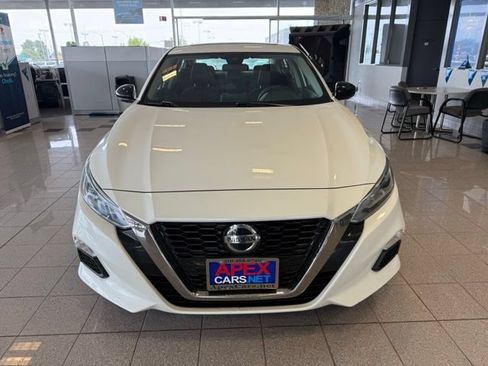 Used 2022 Nissan Altima 2.0 SR FWD image 7