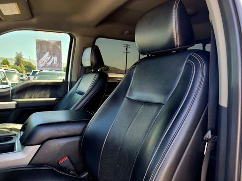 Used 2021 Ford F250 Lariat w/ Lariat Value Package AWD/4WD image 24