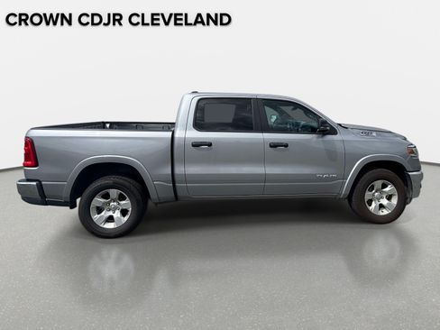 Used 2025 RAM 1500 Big Horn AWD/4WD image 41