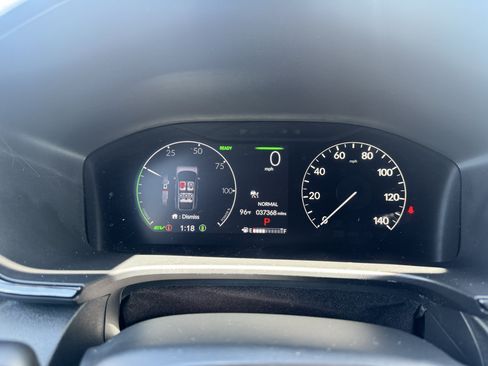Used 2024 Honda CR-V Sport image 15