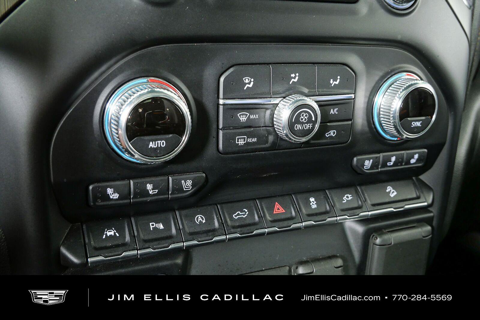 Used 2021 GMC Sierra 1500 AT4 w/ AT4 Premium Package AWD/4WD image 17