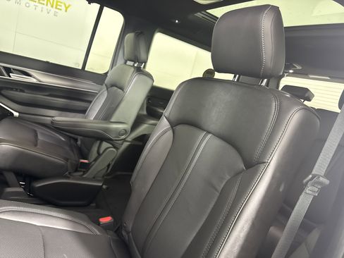 New 2026 Jeep Grand Wagoneer Limited image 13