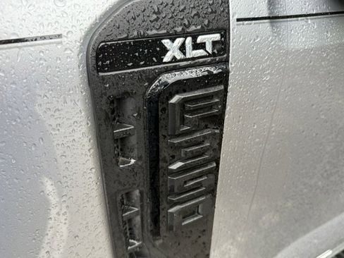 Used 2023 Ford F350 XLT w/ XLT Premium Package image 15