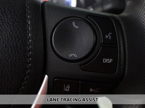 Used 2019 Toyota Corolla LE image 4