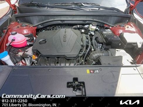 Certified 2025 Kia Sorento S w/ Panoramic Sunroof Package image 16