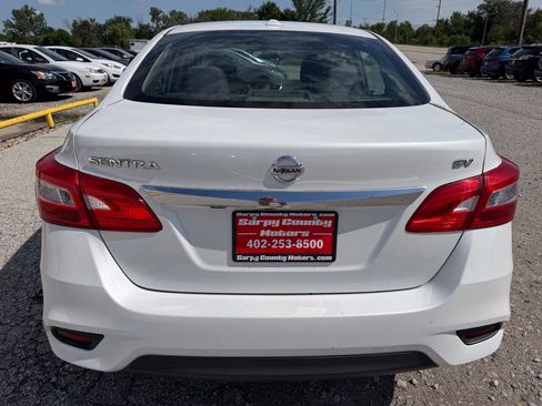 Used 2018 Nissan Sentra SV FWD image 4