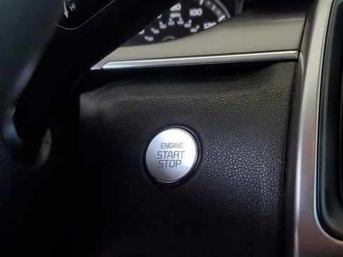 Certified 2023 Kia Sorento S FWD image 30