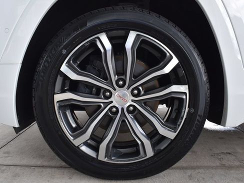 Used 2018 GMC Terrain Denali w/ Advanced Safety Package FWD image 13