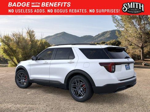 New 2026 Ford Explorer ST-Line w/ ST-Line Street Pack RWD image 5