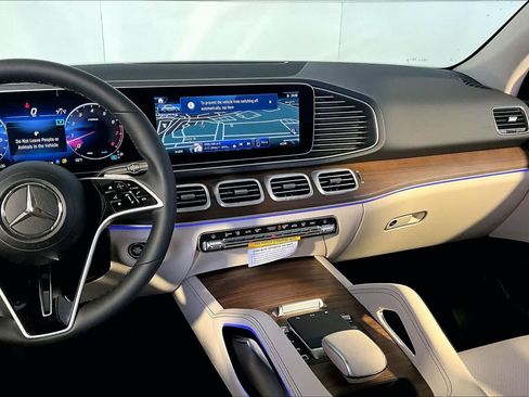 New 2026 Mercedes-Benz GLE 350 4MATIC image 8