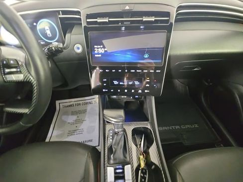 Used 2023 Hyundai Santa Cruz Limited AWD/4WD image 11