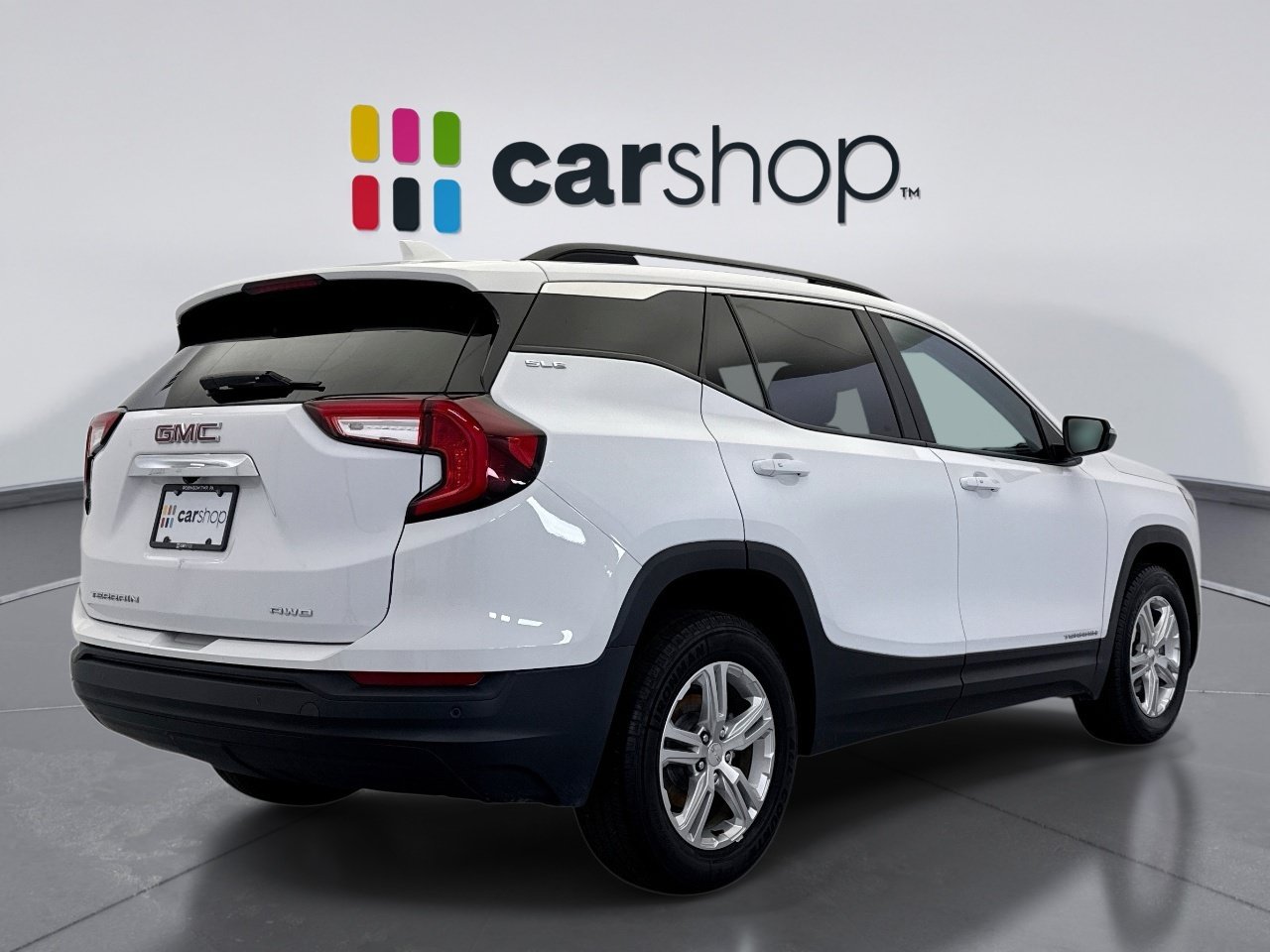 Used 2022 GMC Terrain SLE w/ Driver Convenience Package AWD/4WD image 5