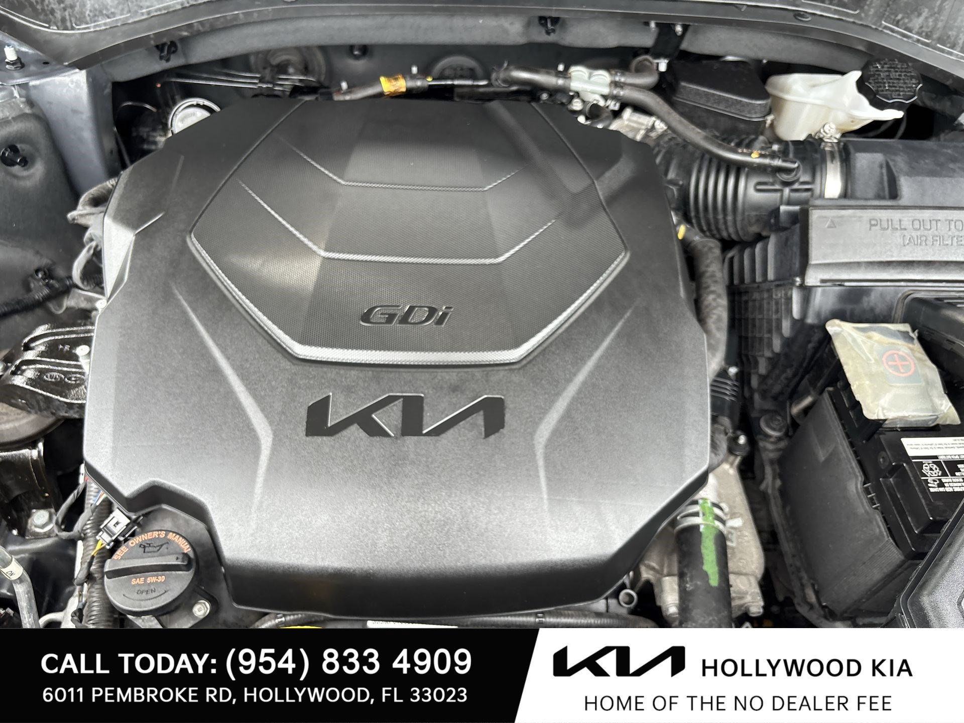 Certified 2024 Kia Telluride SX w/ Towing Package AWD/4WD image 17