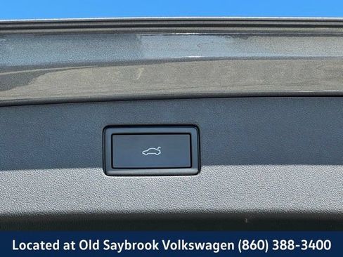 Certified 2025 Volkswagen Tiguan SE AWD/4WD image 21