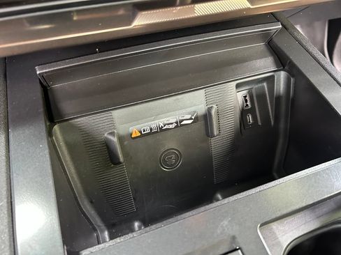 Used 2025 GMC Hummer EV 3X AWD/4WD image 37