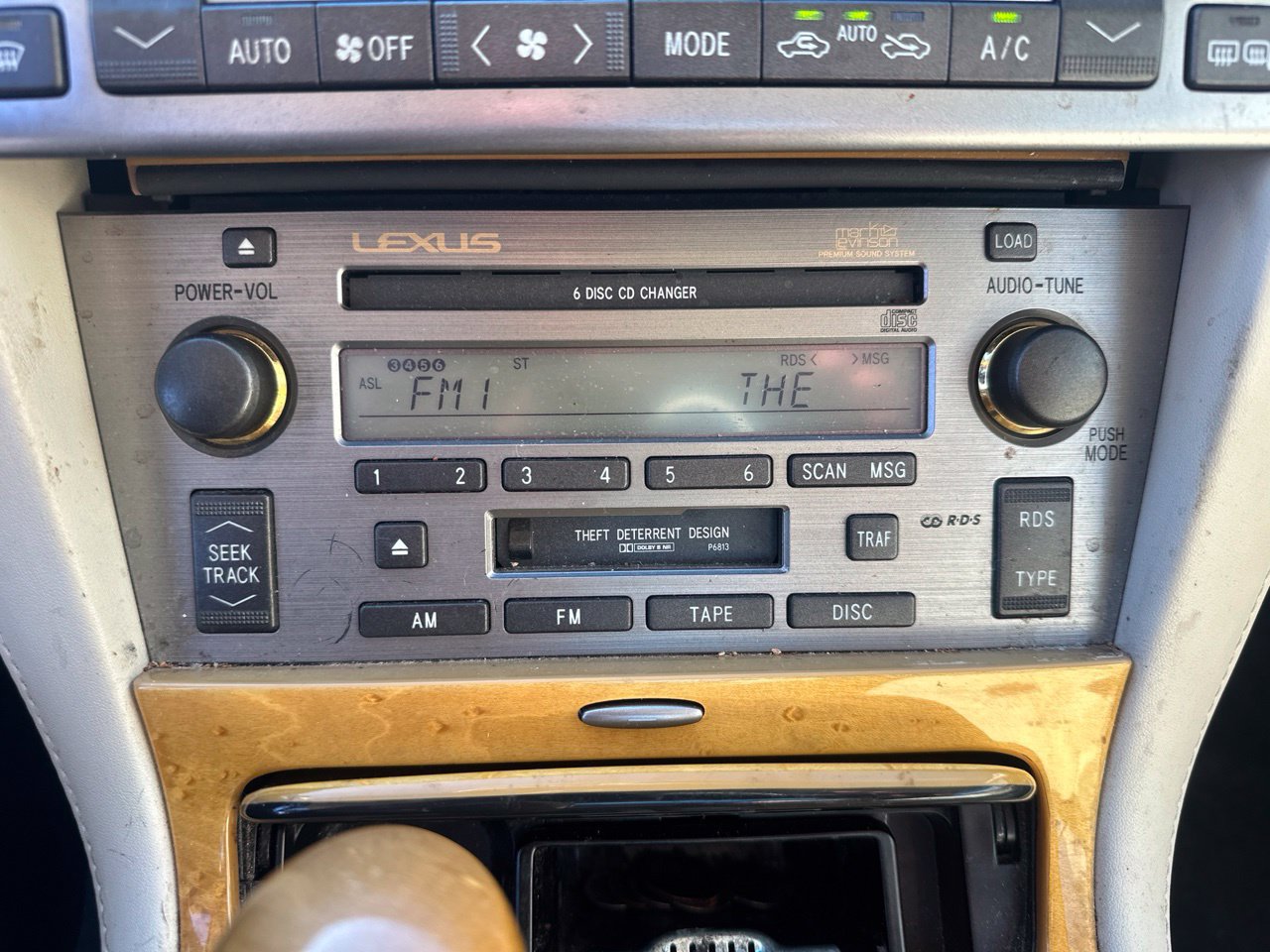 Used 2002 Lexus SC 430 Convertible RWD image 25