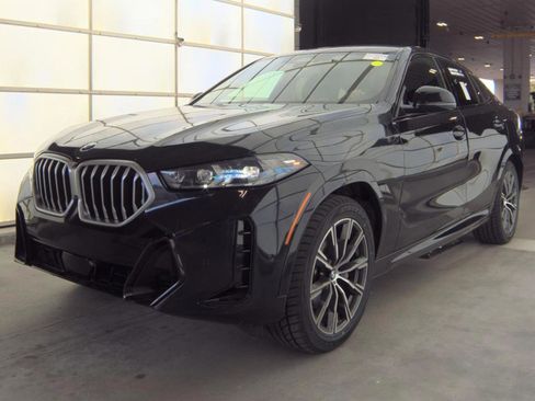 Used 2025 BMW X6 xDrive40i AWD/4WD image 30