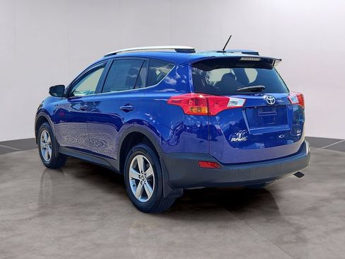 Used 2015 Toyota RAV4 XLE AWD/4WD image 6