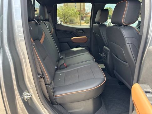 Used 2024 GMC Canyon AT4 w/ LPO, Skid Plate Package AWD/4WD image 24