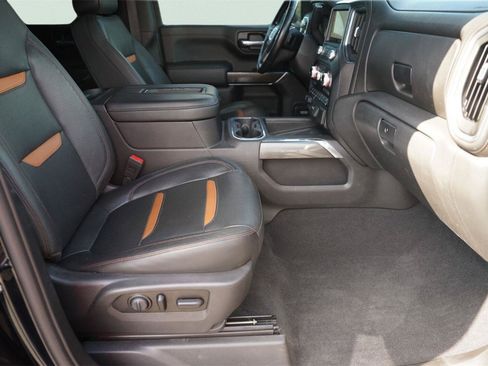 Used 2020 GMC Sierra 1500 AT4 w/ AT4 Premium Package AWD/4WD image 19