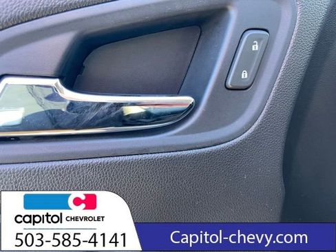 Used 2021 Chevrolet Colorado Z71 image 24