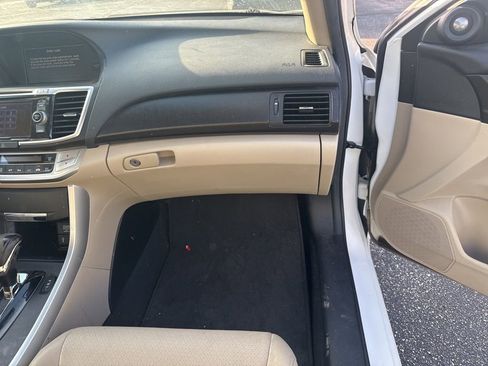 Used 2015 Honda Accord EX-L image 20