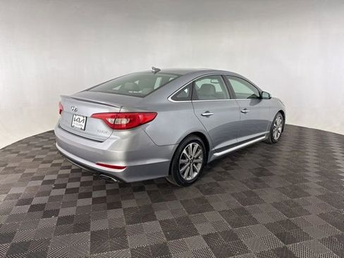 Used 2017 Hyundai Sonata Limited w/ Tech Package 03 image 7