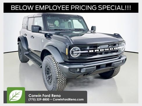 New 2026 Ford Bronco Outer Banks w/ Sasquatch Package AWD/4WD image 1