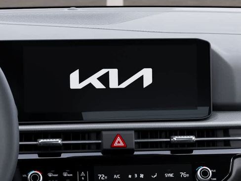New 2026 Kia Sportage EX FWD image 20
