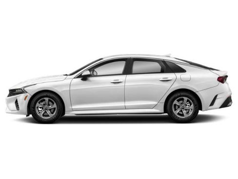 Used 2022 Kia K5 LXS FWD image 6
