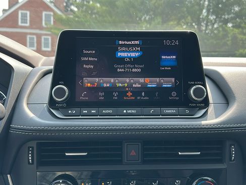 Certified 2023 Nissan Rogue S image 17