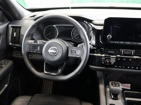 New 2025 Nissan Pathfinder Rock Creek image 15