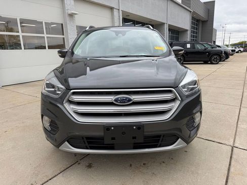 Used 2019 Ford Escape Titanium FWD image 2